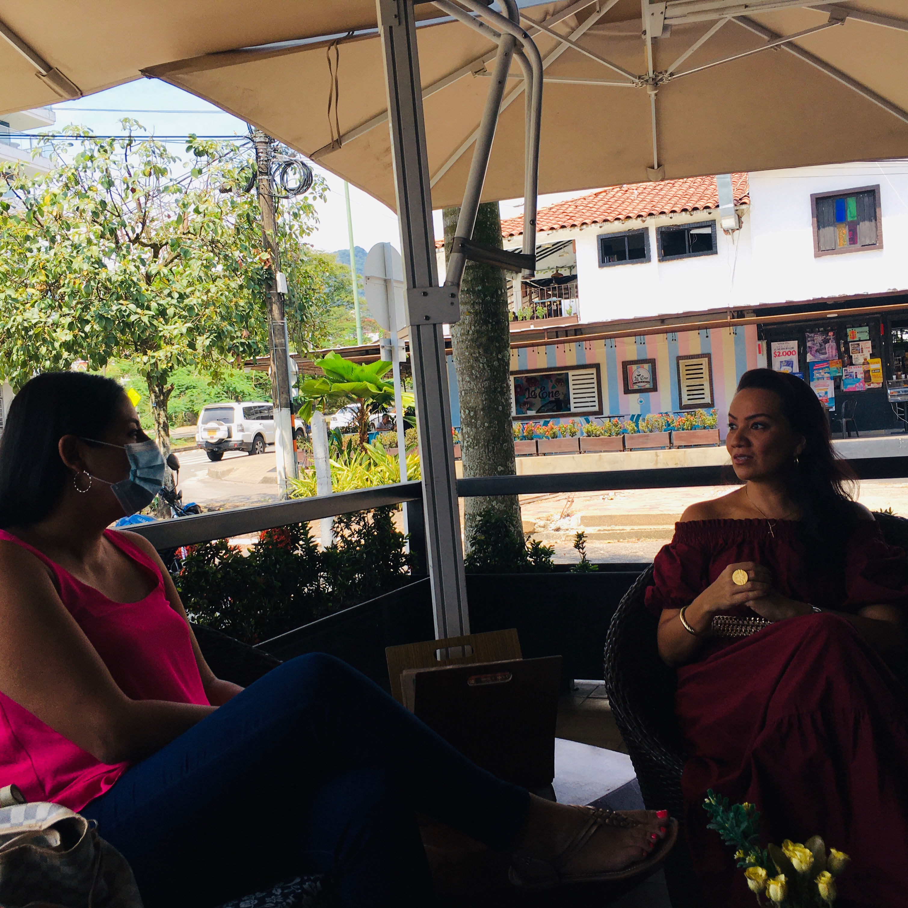 Yolima en reunión de acompañamiento — Colombia